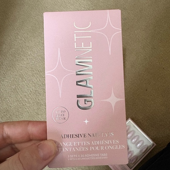 Glamnetic Pink Press-On Nails - Picture 3 of 4